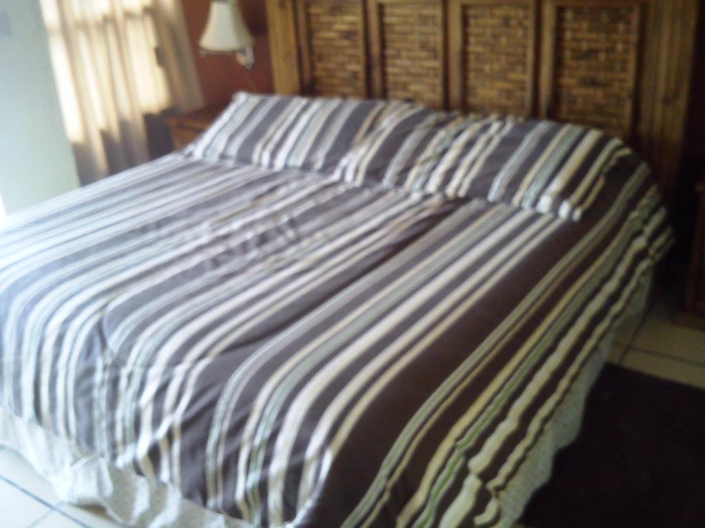 Hotel Los Balcones Parras de la Fuente Bilik gambar